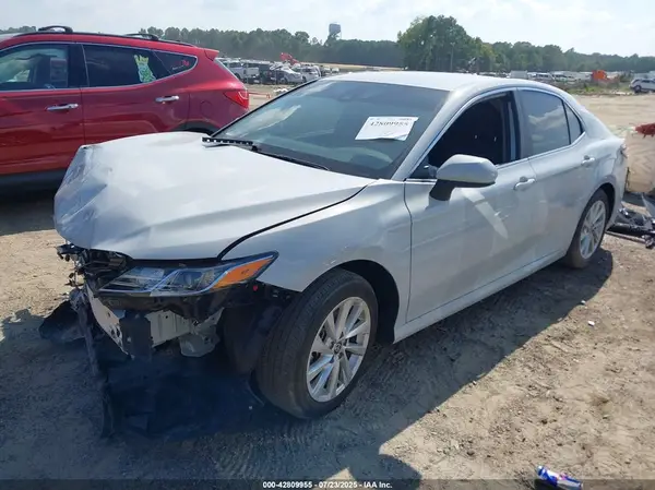 4T1C11AK7PU135359 2023 TOYOTA CAMRY - Image 2