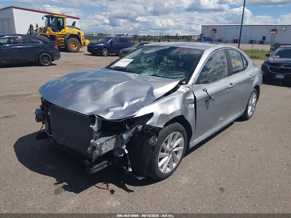 4T1C11AK7PU135944 2023 TOYOTA CAMRY - Image 2