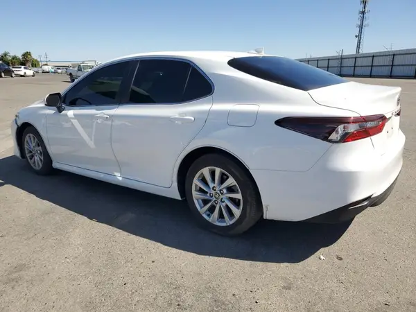 4T1C11AK7PU142490 2023 TOYOTA CAMRY - Image 2