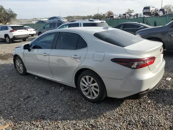 4T1C11AK7PU142828 2023 TOYOTA CAMRY - Image 2