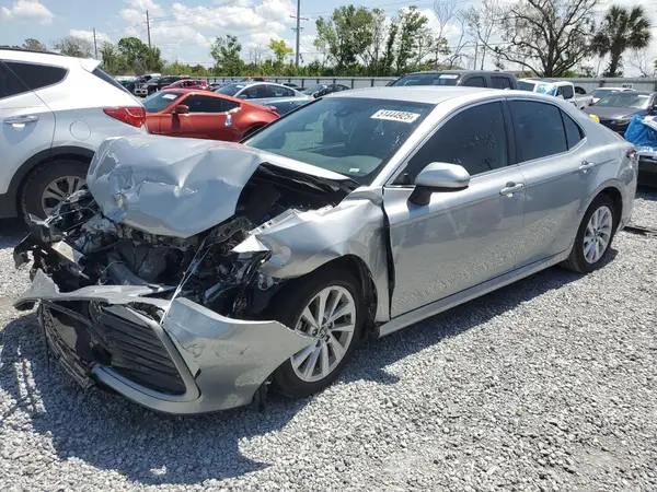 4T1C11AK7PU143638 2023 TOYOTA CAMRY - Image 1