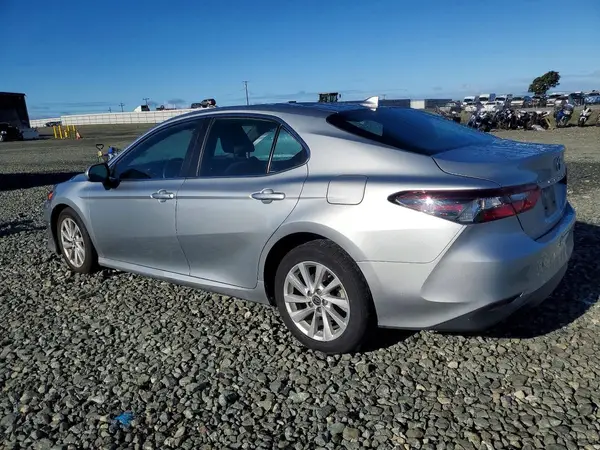 4T1C11AK7PU155501 2023 TOYOTA CAMRY - Image 2