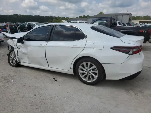 4T1C11AK7PU161802 2023 TOYOTA CAMRY - Image 2