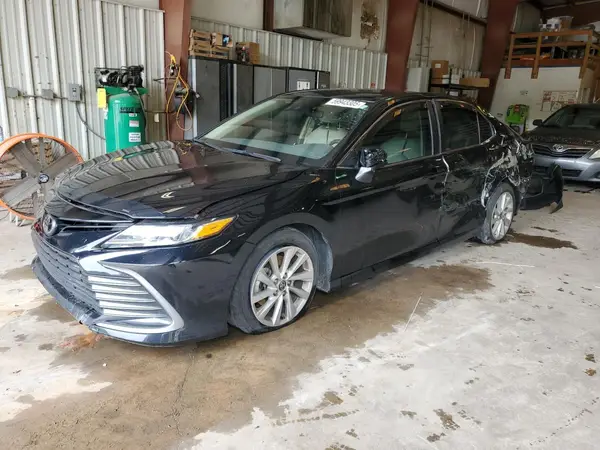 4T1C11AK7PU165784 2023 TOYOTA CAMRY - Image 1