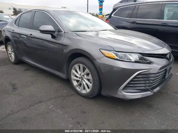 4T1C11AK7PU737968 2023 TOYOTA CAMRY - Image 1