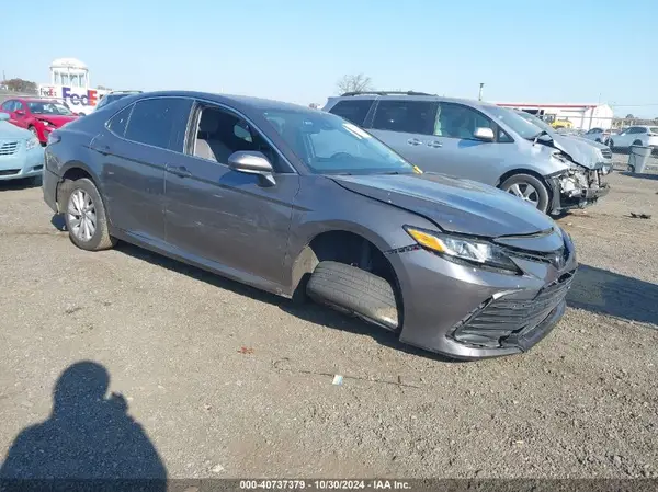 4T1C11AK7PU747867 2023 TOYOTA CAMRY - Image 1