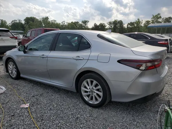 4T1C11AK7PU754771 2023 TOYOTA CAMRY - Image 2