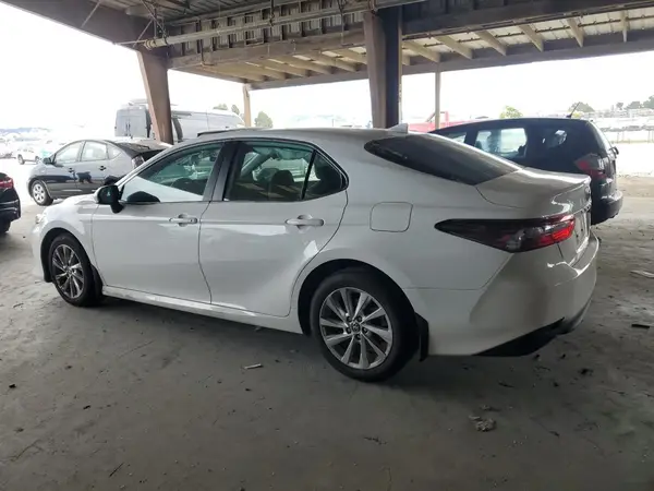 4T1C11AK7PU772705 2023 TOYOTA CAMRY - Image 2
