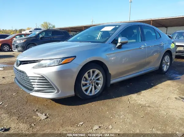 4T1C11AK7PU775877 2023 TOYOTA CAMRY - Image 2