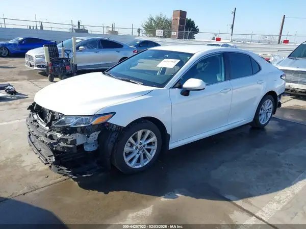 4T1C11AK7PU799967 2023 TOYOTA CAMRY - Image 2