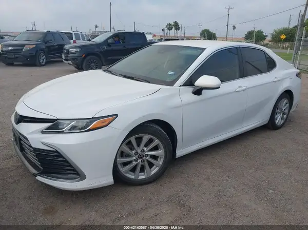 4T1C11AK7PU802009 2023 TOYOTA CAMRY - Image 2