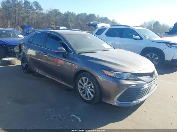 4T1C11AK7PU813026 2023 TOYOTA CAMRY - Image 1