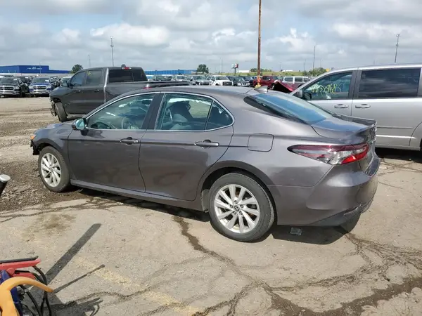 4T1C11AK7PU830828 2023 TOYOTA CAMRY - Image 2
