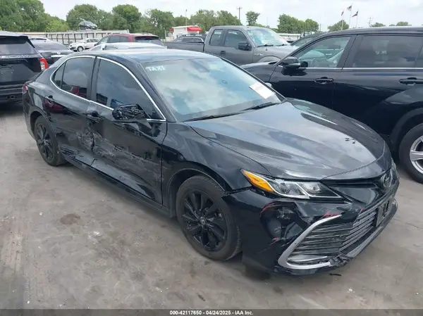 4T1C11AK7RU196178 2024 TOYOTA CAMRY - Image 1