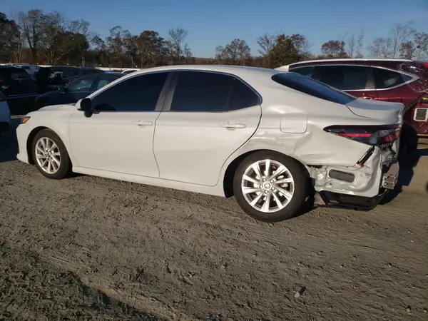 4T1C11AK7RU197380 2024 TOYOTA CAMRY - Image 2
