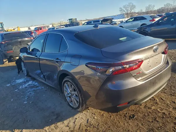 4T1C11AK7RU204876 2024 TOYOTA CAMRY - Image 2