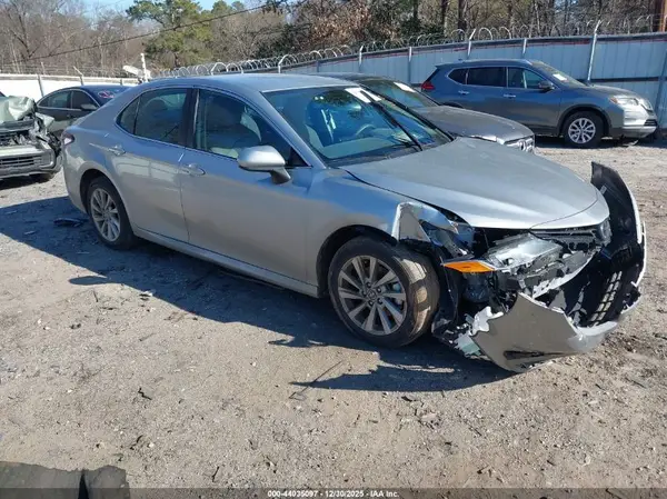 4T1C11AK7RU206546 2024 TOYOTA CAMRY - Image 1