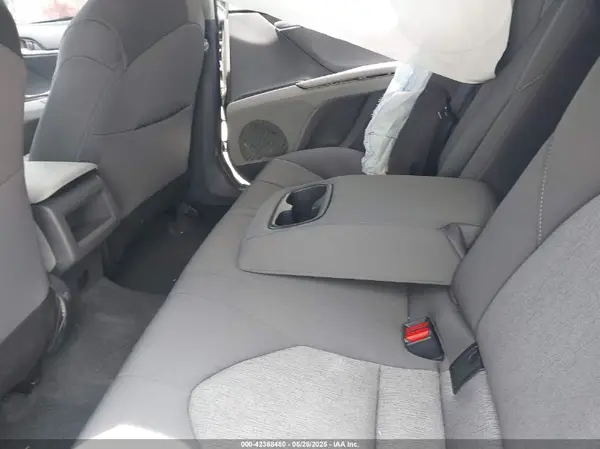4T1C11AK7RU208815 2024 TOYOTA CAMRY - Image 8