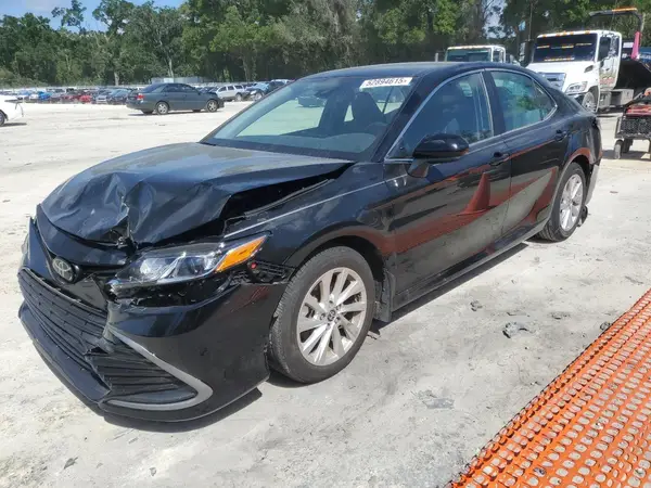 4T1C11AK7RU225906 2024 TOYOTA CAMRY - Image 1