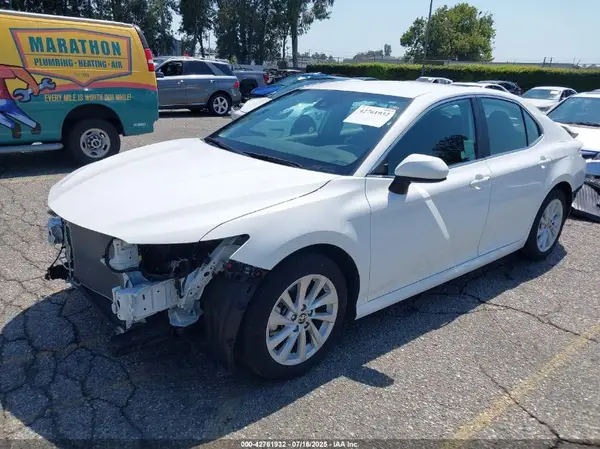 4T1C11AK7RU236890 2024 TOYOTA CAMRY - Image 2