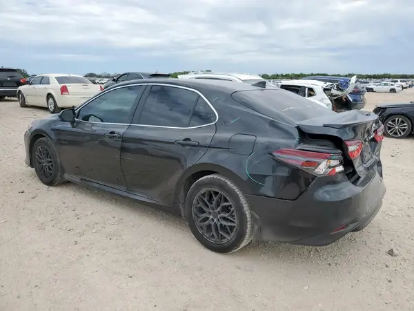 4T1C11AK7RU247601 2024 TOYOTA CAMRY - Image 2