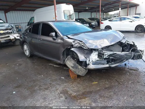 4T1C11AK7RU257691 2024 TOYOTA CAMRY - Image 1