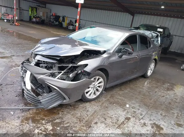 4T1C11AK7RU257691 2024 TOYOTA CAMRY - Image 2