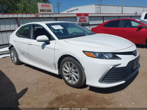 4T1C11AK7RU261627 2024 TOYOTA CAMRY - Image 1