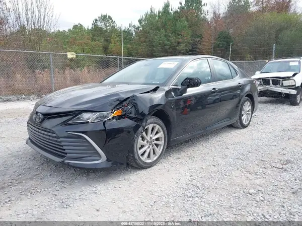 4T1C11AK7RU882866 2024 TOYOTA CAMRY - Image 2