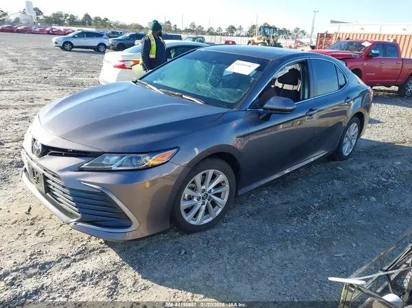 4T1C11AK7RU897089 2024 TOYOTA CAMRY - Image 2
