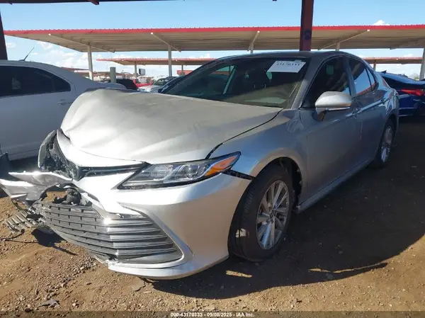 4T1C11AK7RU900119 2024 TOYOTA CAMRY - Image 2
