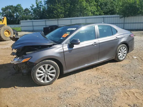 4T1C11AK8LU318635 2020 TOYOTA CAMRY - Image 1