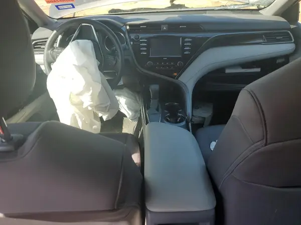 4T1C11AK8LU318635 2020 TOYOTA CAMRY - Image 8