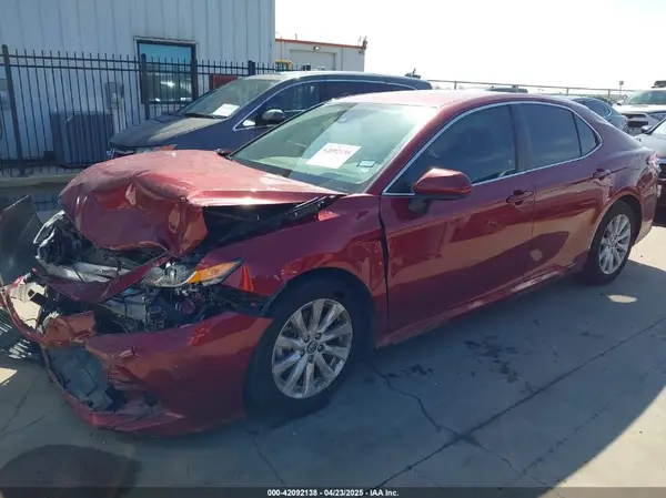 4T1C11AK8LU337931 2020 TOYOTA CAMRY - Image 2