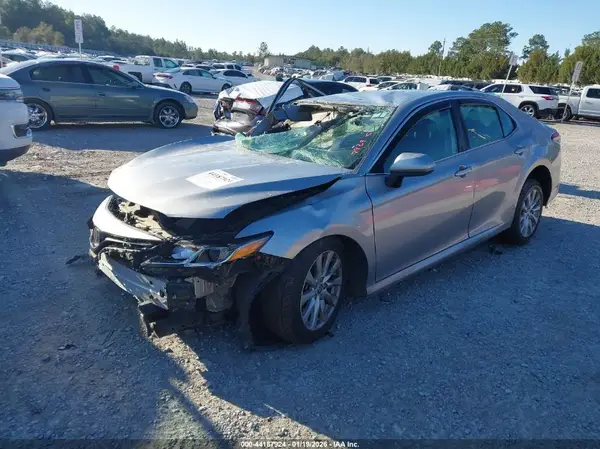 4T1C11AK8LU367074 2020 TOYOTA CAMRY - Image 2