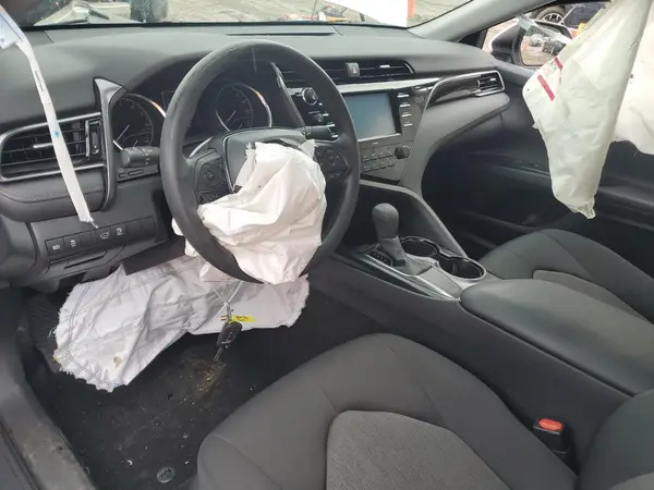 4T1C11AK8LU371741 2020 TOYOTA CAMRY - Image 8