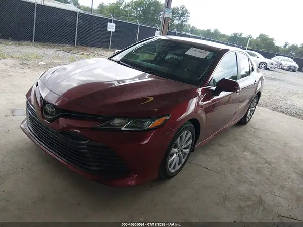 4T1C11AK8LU375935 2020 TOYOTA CAMRY - Image 2