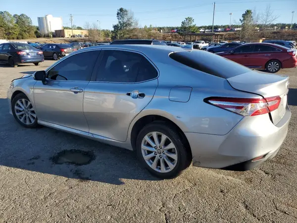 4T1C11AK8LU510430 2020 TOYOTA CAMRY - Image 2