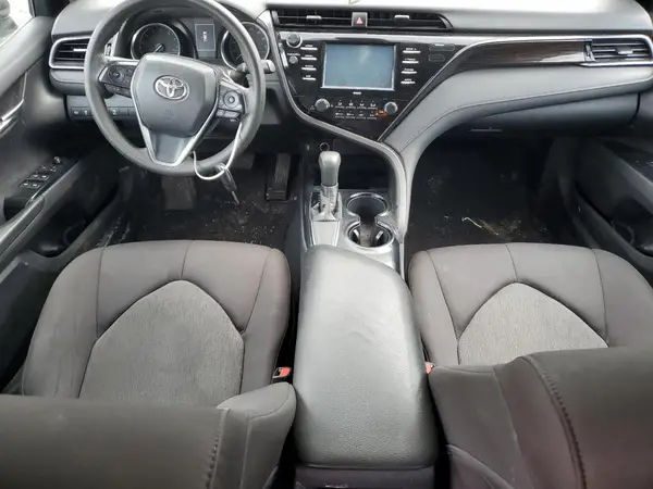 4T1C11AK8LU861502 2020 TOYOTA CAMRY - Image 8