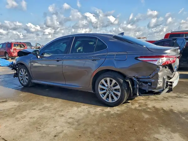 4T1C11AK8LU866375 2020 TOYOTA CAMRY - Image 2