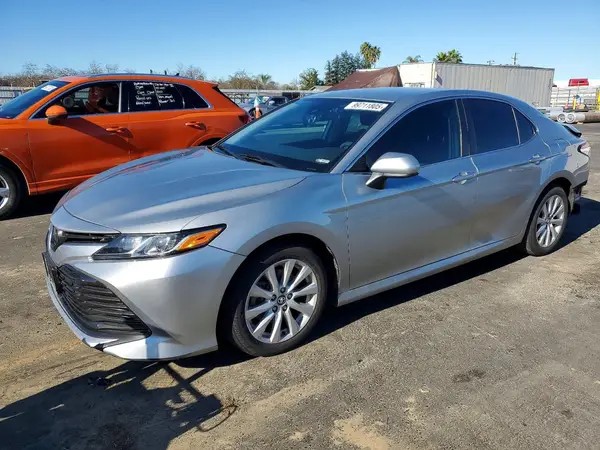 4T1C11AK8LU870796 2020 TOYOTA CAMRY - Image 1