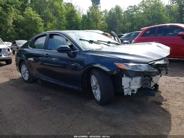 4T1C11AK8LU871205 2020 TOYOTA CAMRY - Image 1