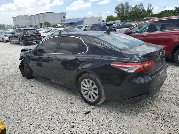 4T1C11AK8LU871348 2020 TOYOTA CAMRY - Image 2