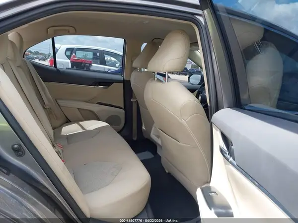 4T1C11AK8LU890921 2020 TOYOTA CAMRY - Image 8