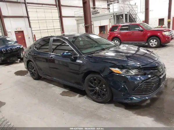 4T1C11AK8LU954813 2020 TOYOTA CAMRY - Image 1
