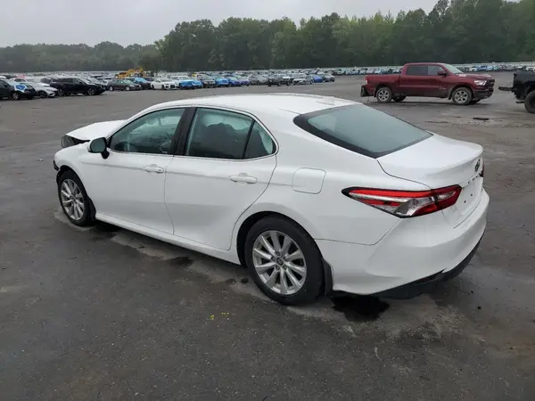 4T1C11AK8LU956593 2020 TOYOTA CAMRY - Image 2