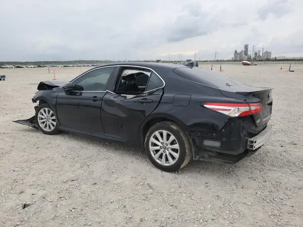 4T1C11AK8LU968095 2020 TOYOTA CAMRY - Image 2