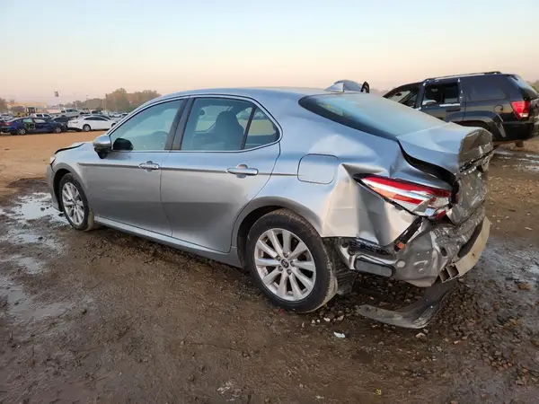 4T1C11AK8LU971109 2020 TOYOTA CAMRY - Image 2
