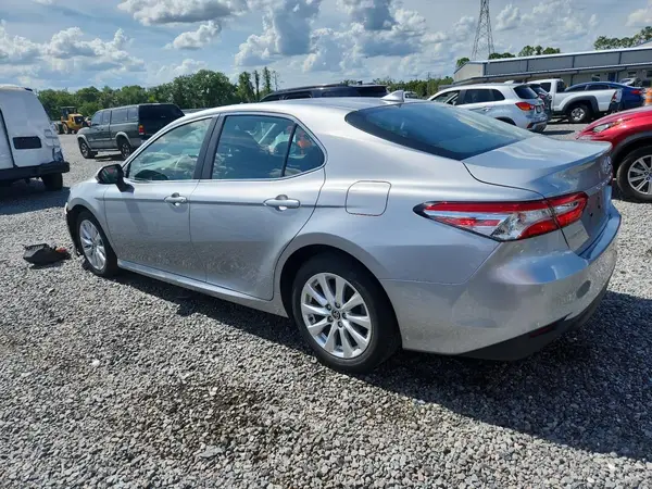 4T1C11AK8LU994972 2020 TOYOTA CAMRY - Image 2