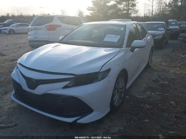 4T1C11AK8LU995426 2020 TOYOTA CAMRY - Image 2